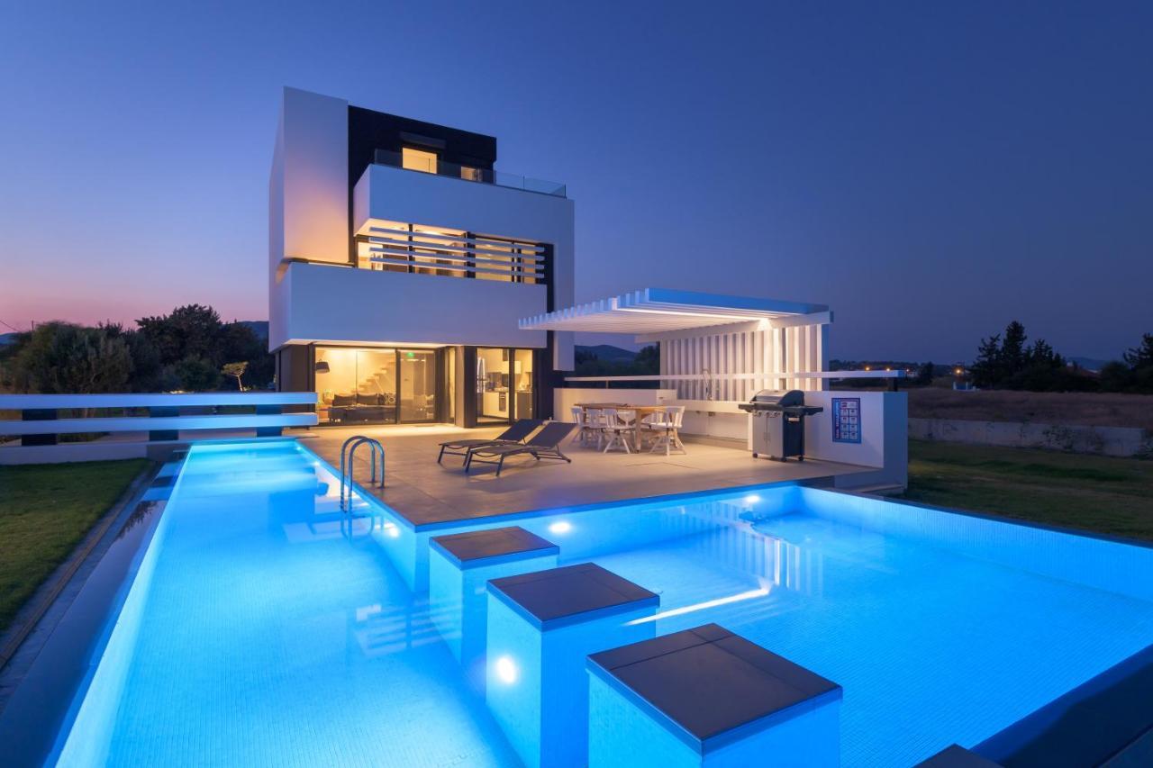 Albatross Beach Front Villas Gennadi Exterior photo